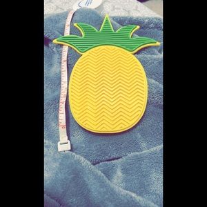 Brand new Slicone Makeup Brush Cleaner